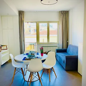 https://38-house.sicilyhotelsitaly.net