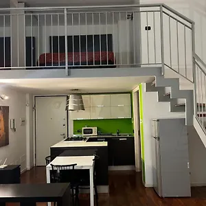https://gio-apartments-sonnino.italymilanhotels.net